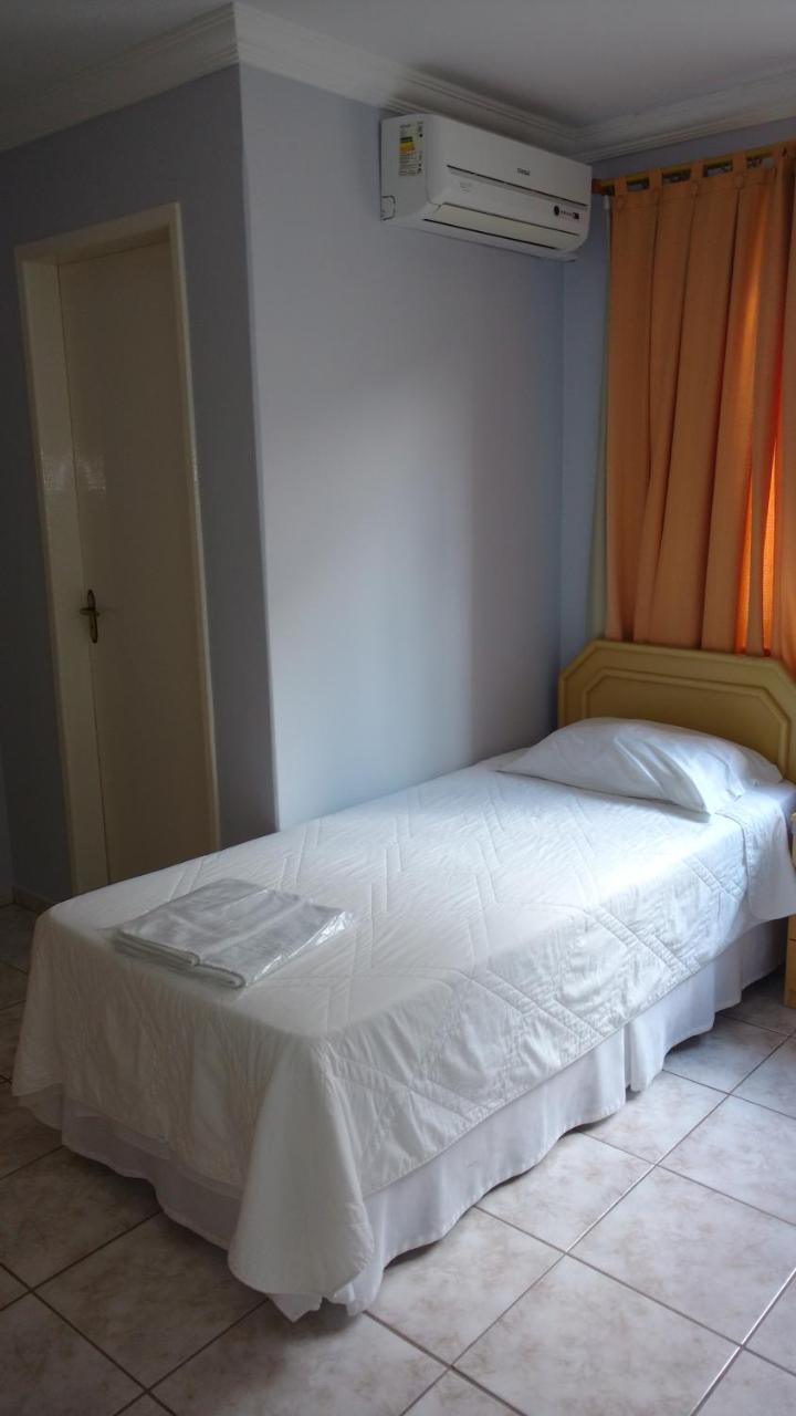 Hotel Mariluz Telemaco Borba Luaran gambar